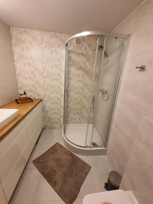 Apartament Przy Szkole Filmowej, Darmowy Parking Лодзь Екстер'єр фото